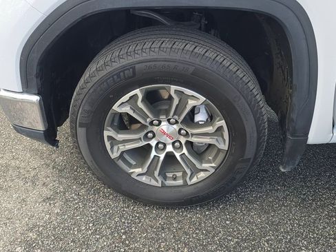 Used 2025 GMC Sierra 1500 SLT image 27