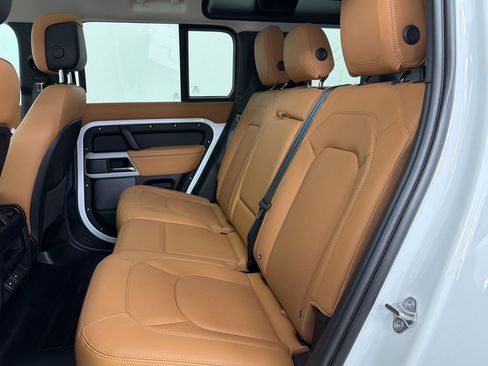 Used 2024 Land Rover Defender 110 S AWD/4WD image 14