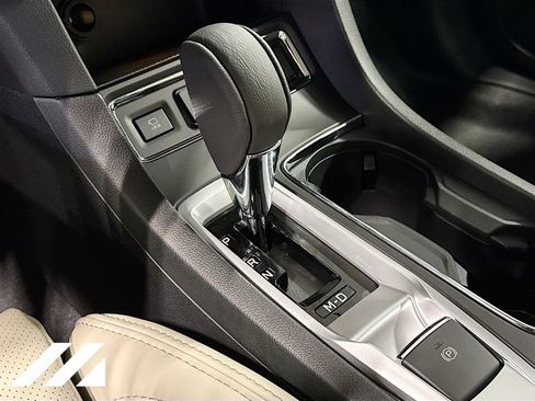 New 2026 Subaru Ascent Limited AWD/4WD image 18
