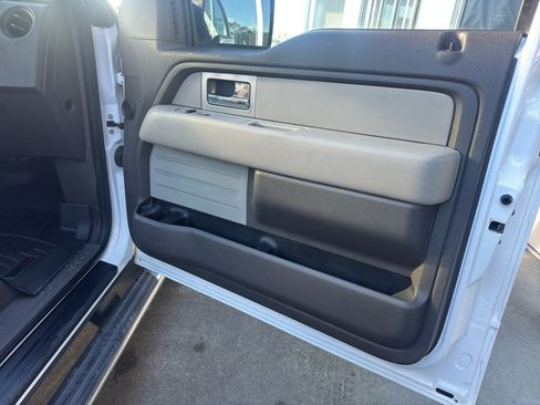 Used 2009 Ford F150 XLT image 15