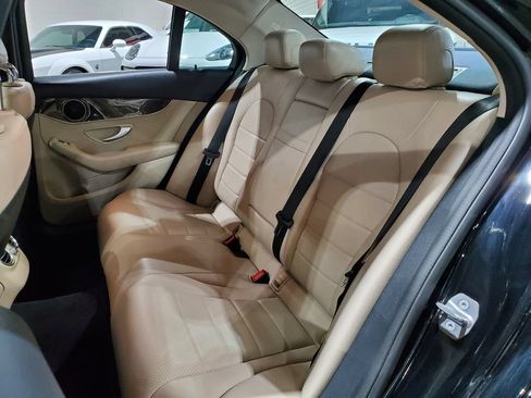 Used 2019 Mercedes-Benz C 300 Sedan image 24