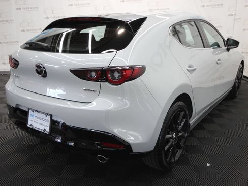Used 2024 MAZDA MAZDA3 s FWD image 7