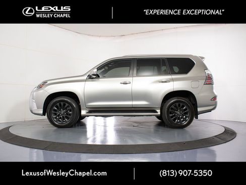 Used 2021 Lexus GX 460 Premium w/ Premium Package AWD/4WD image 10