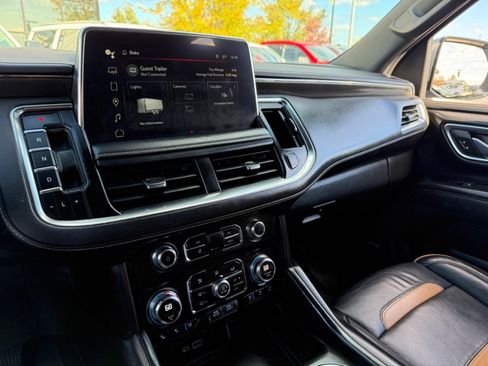 Used 2023 GMC Yukon AT4 w/ AT4 Premium Plus Package image 34