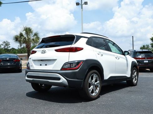 Used 2023 Hyundai Kona SEL w/ Convenience Package FWD image 6