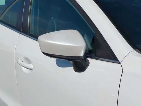 Used 2015 MAZDA MAZDA3 i Grand Touring image 11