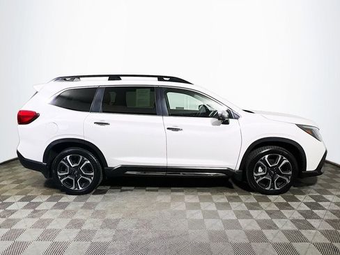 Used 2023 Subaru Ascent Touring image 8