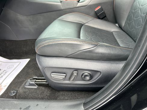 Used 2024 Toyota RAV4 Adventure image 13