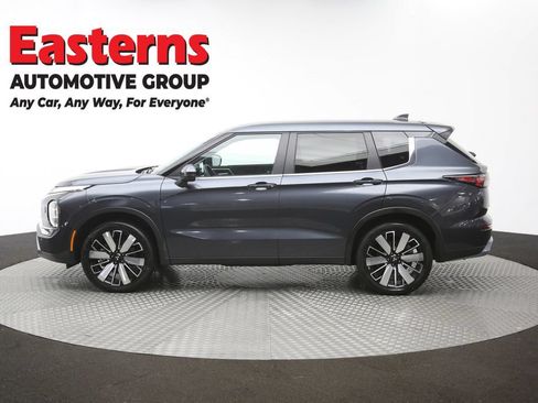 Used 2025 Mitsubishi Outlander SE AWD/4WD image 55