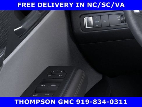 New 2026 GMC Acadia Elevation image 25