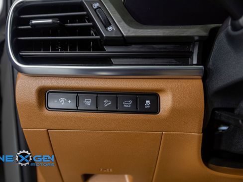 Used 2025 Kia Telluride SX X-Line AWD/4WD image 13