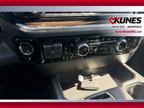 New 2026 GMC Sierra 1500 Elevation w/ Elevation Premium Package AWD/4WD image 17
