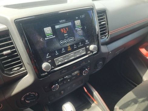 Used 2023 Nissan Frontier PRO-4X w/ Technology Package AWD/4WD image 8