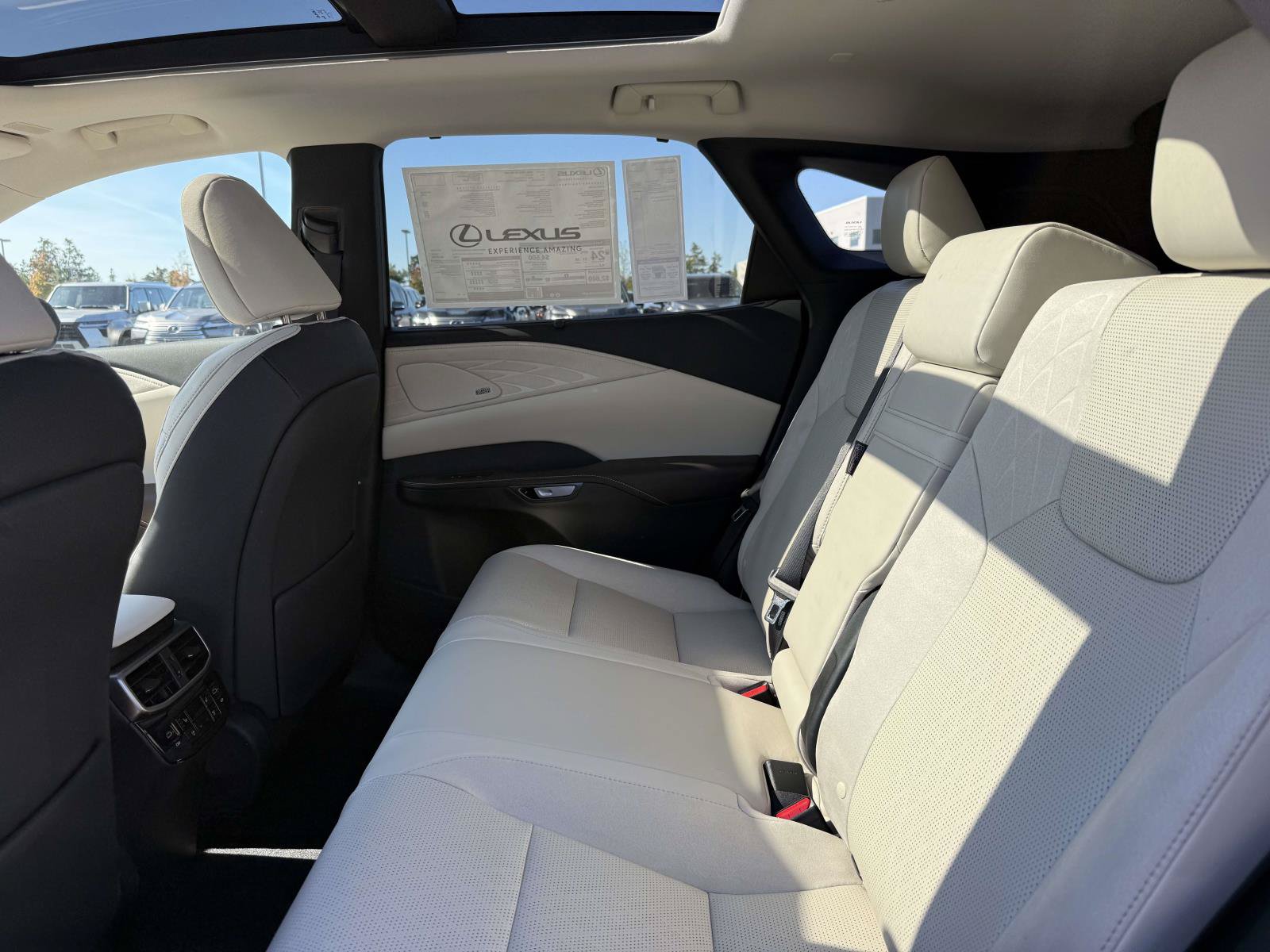 New 2026 Lexus RX 350 AWD w/ Convenience Package image 13