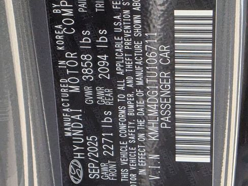 New 2026 Hyundai Elantra Sport image 40