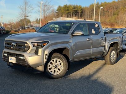 New 2025 Toyota Tacoma SR5