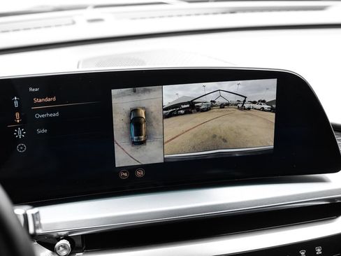 Used 2024 Cadillac Lyriq Luxury RWD image 19