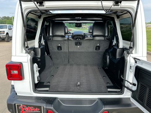Used 2023 Jeep Wrangler Unlimited Rubicon 392 w/ Trailer Tow Package AWD/4WD image 24