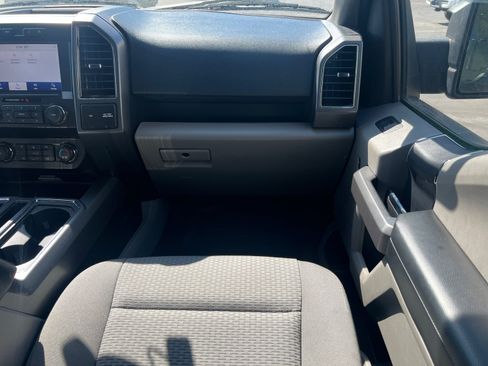 Used 2020 Ford F150 XLT w/ Heavy-Duty Payload Package AWD/4WD image 28