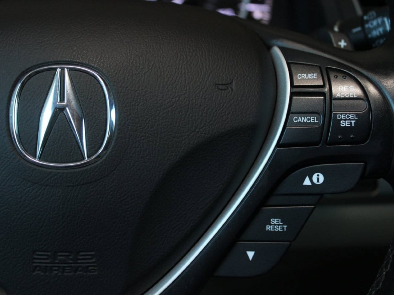 Used 2017 Acura RDX w/ Technology Package FWD image 28