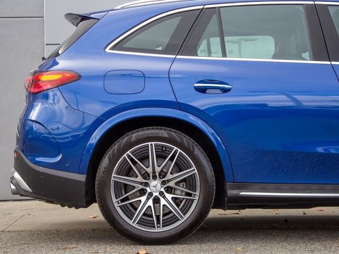 Used 2024 Mercedes-Benz GLC 43 AMG 4MATIC image 6