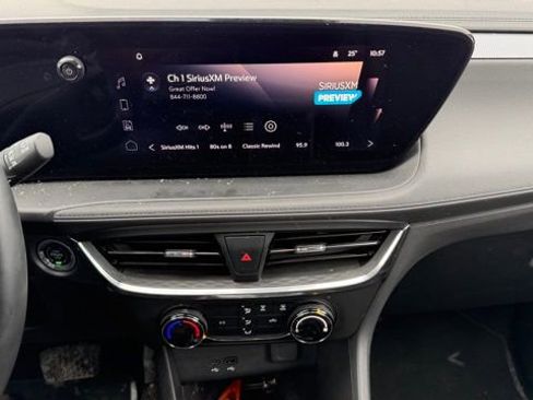 Used 2024 Buick Encore GX Preferred image 20