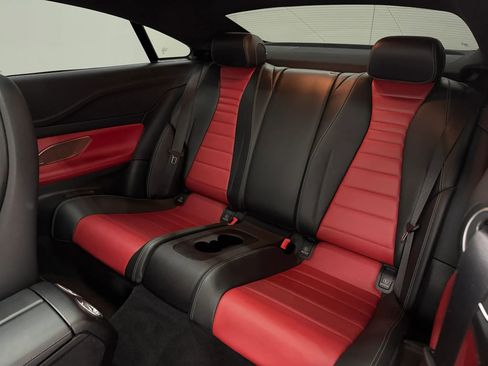 Used 2022 Mercedes-Benz E 450 Coupe image 13