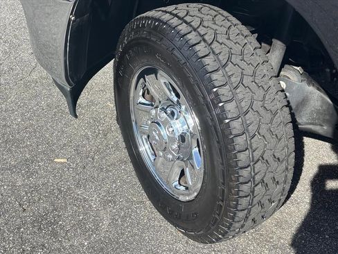 Used 2023 RAM 2500 Tradesman image 26