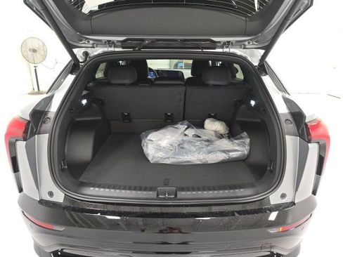 New 2025 Chevrolet Blazer EV RS image 23