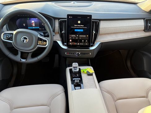 New 2026 Volvo XC90 B6 Plus AWD/4WD image 9