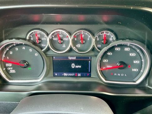 Used 2020 Chevrolet Silverado 1500 LT w/ Texas Edition image 36