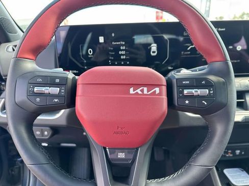 New 2026 Kia K4 GT-Line image 25