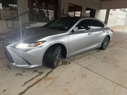 Used 2022 Lexus ES 350 w/ Premium Package