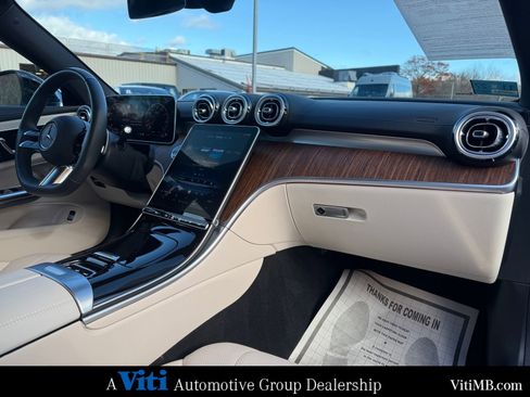 Certified 2024 Mercedes-Benz CLE 450 4MATIC Cabriolet image 28