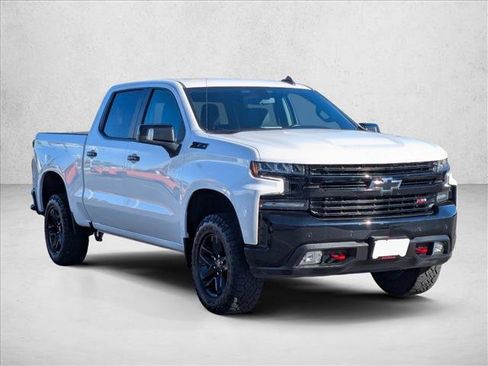 Used 2022 Chevrolet Silverado 1500 LT Trail Boss w/ LT Trail Boss Premium Package image 3