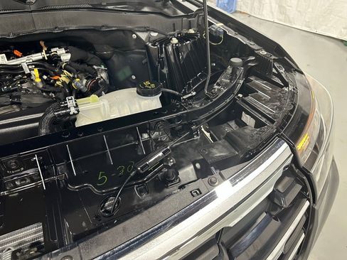 Used 2025 Ford Explorer Active image 65