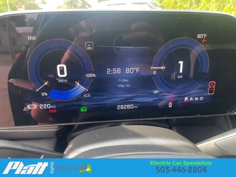 Used 2024 Chevrolet Blazer EV LT AWD/4WD image 31