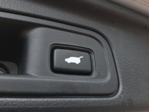 Used 2021 Honda Pilot Special Edition image 16