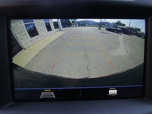 Used 2019 Chevrolet Silverado 1500 Custom Trail Boss w/ Custom Convenience Package image 25