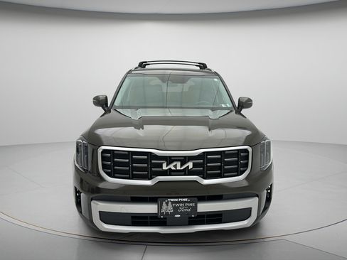 Used 2025 Kia Telluride S AWD/4WD image 2