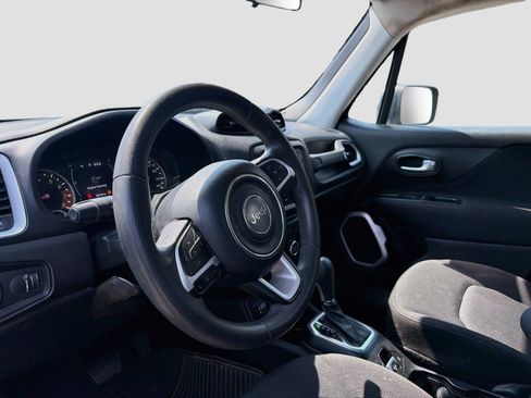 Used 2019 Jeep Renegade Sport AWD/4WD image 7