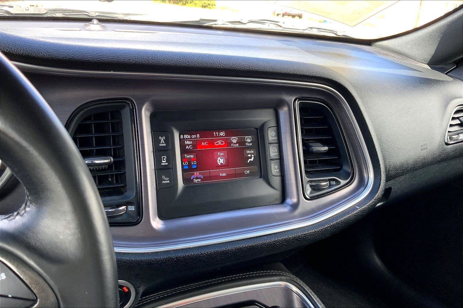 Certified 2017 Dodge Challenger R/T RWD image 21