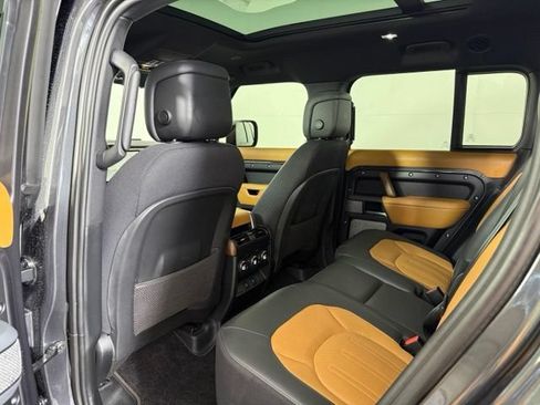 Used 2023 Land Rover Defender 130 X AWD/4WD image 25