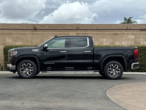 New 2026 GMC Sierra 1500 SLT w/ SLT Premium Package RWD image 7
