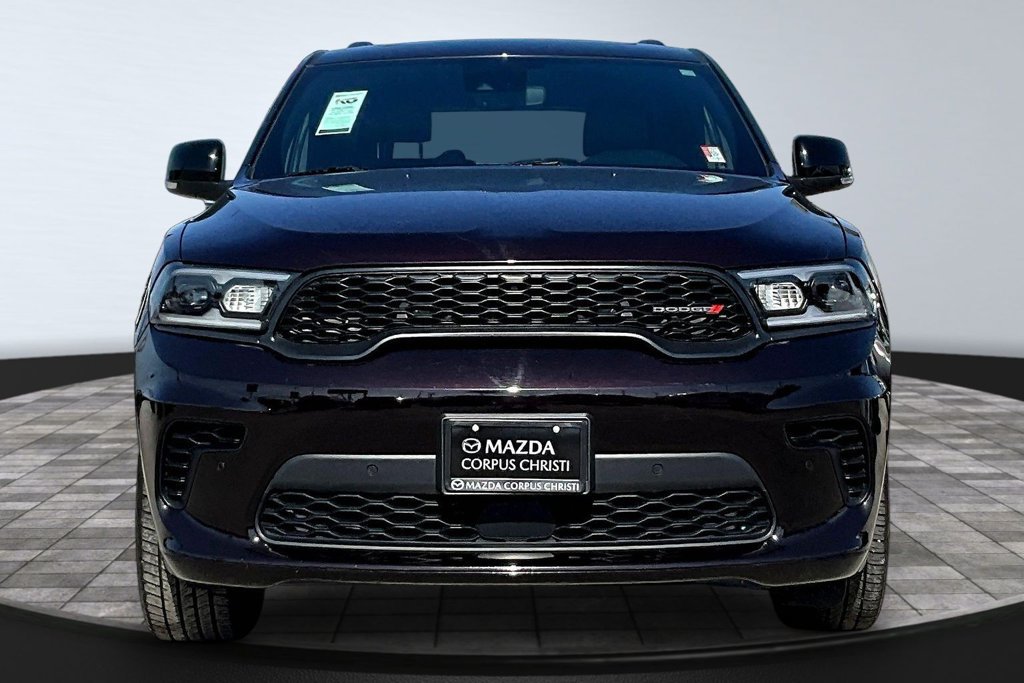 Used 2025 Dodge Durango GT AWD/4WD image 3
