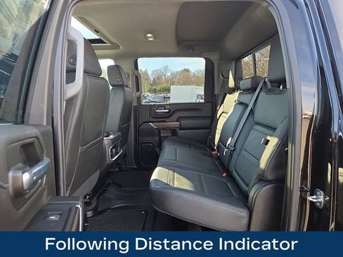 Used 2023 GMC Sierra 3500 Denali w/ Denali Black Diamond Edition image 14