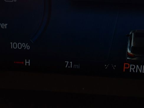 New 2025 Ford Escape SE w/ PHEV Premium Package image 26