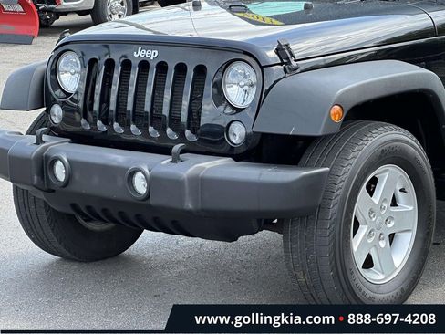 Used 2017 Jeep Wrangler Unlimited Sport w/ Quick Order Package 24S AWD/4WD image 6