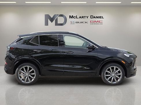 New 2026 Buick Encore GX Avenir AWD/4WD image 6