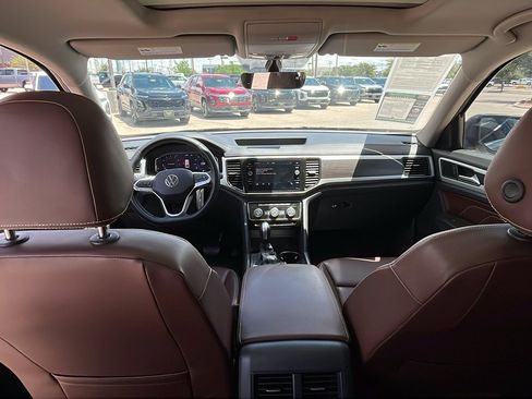 Used 2023 Volkswagen Atlas SE AWD/4WD image 25